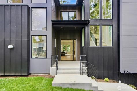 10411 NE 17th Street Bellevue WA 98004