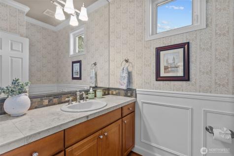 2759 NW Pine Cone Place Issaquah WA 98027