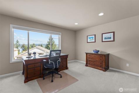 2759 NW Pine Cone Place Issaquah WA 98027