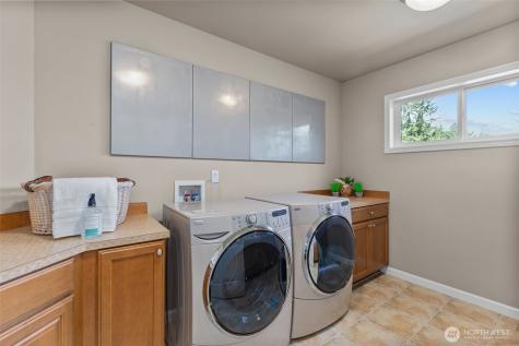 2759 NW Pine Cone Place Issaquah WA 98027
