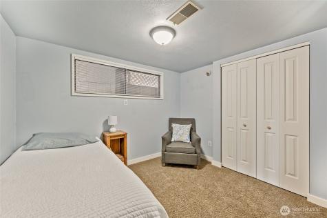 809 N Kenroy Terrace East Wenatchee WA 98802
