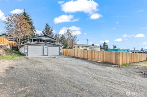 809 N Kenroy Terrace East Wenatchee WA 98802