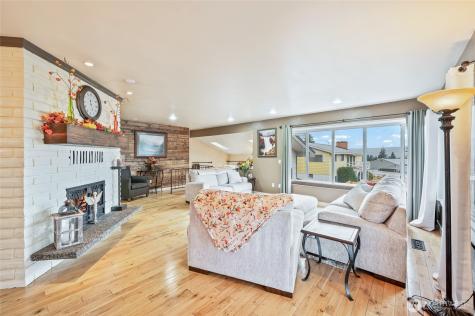 809 N Kenroy Terrace East Wenatchee WA 98802