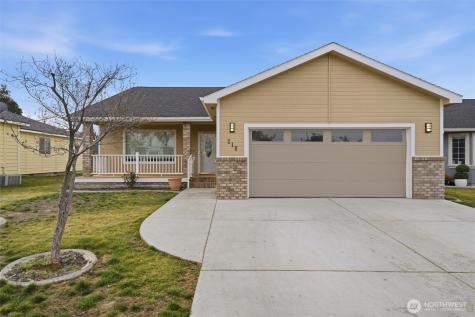 218 Sun Willows Boulevard Pasco WA 99301