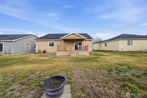 218 Sun Willows Boulevard Pasco WA 99301
