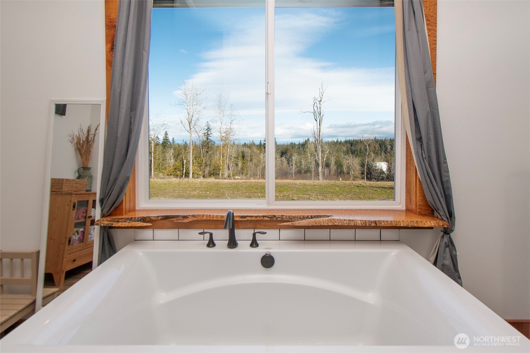 242 Watershed Road Port Angeles WA 98362