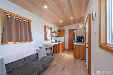 242 Watershed Road Port Angeles WA 98362