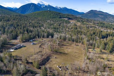 242 Watershed Road Port Angeles WA 98362