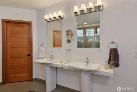 2720 116th Avenue Court NW Gig Harbor WA 98335