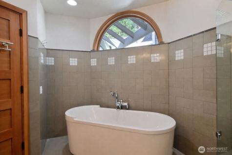 2720 116th Avenue Court NW Gig Harbor WA 98335