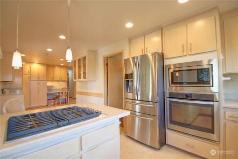 12166 Hilynn Drive Burlington WA 98233