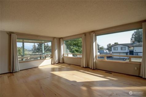 12166 Hilynn Drive Burlington WA 98233