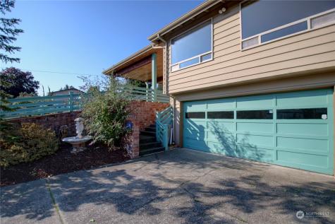 12166 Hilynn Drive Burlington WA 98233