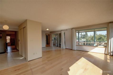 12166 Hilynn Drive Burlington WA 98233