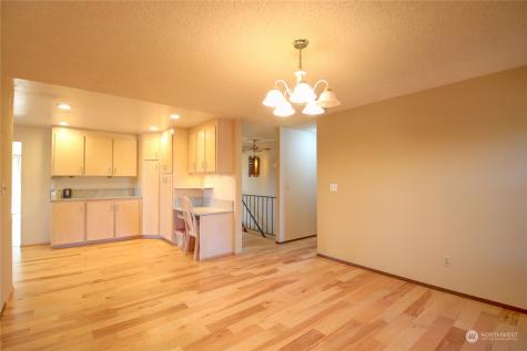 12166 Hilynn Drive Burlington WA 98233