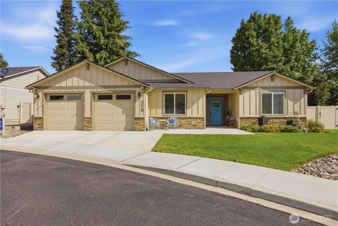 219 Pershing Circle Wenatchee WA 98801