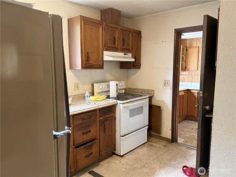 821 108th Street S Tacoma WA 98444