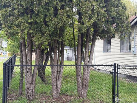 821 108th Street S Tacoma WA 98444