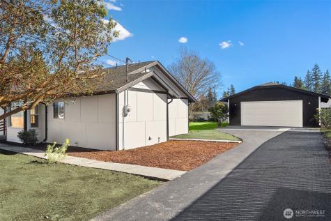 208 78th Place SW Everett WA 98203