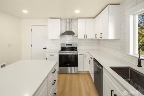 208 78th Place SW Everett WA 98203