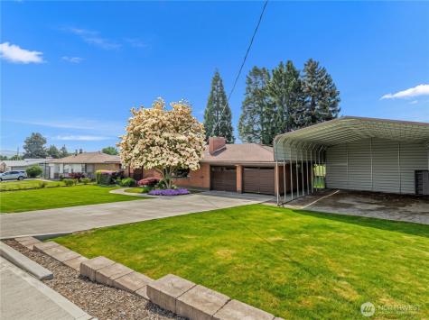 1909 Springwater Avenue Wenatchee WA 98801