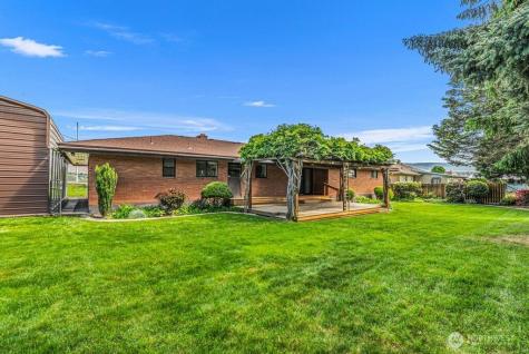 1909 Springwater Avenue Wenatchee WA 98801