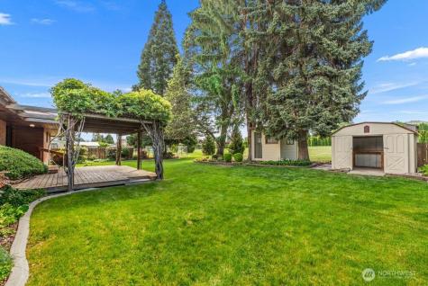 1909 Springwater Avenue Wenatchee WA 98801
