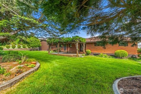1909 Springwater Avenue Wenatchee WA 98801