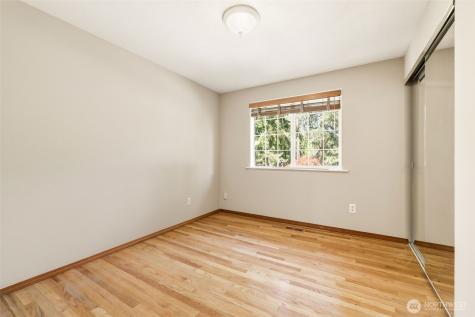 11206 133rd Street E Puyallup WA 98374
