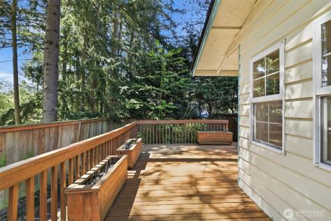 11206 133rd Street E Puyallup WA 98374