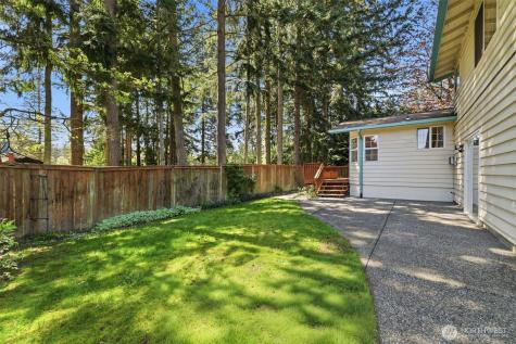 11206 133rd Street E Puyallup WA 98374