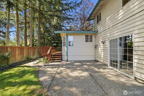 11206 133rd Street E Puyallup WA 98374