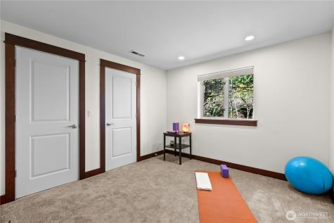 10258 NE Lafayette Avenue Bainbridge Island WA 98110