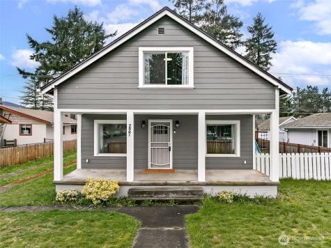 227 Mashell Avenue N Eatonville WA 98328