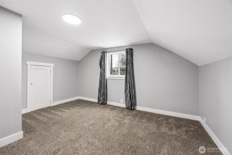 227 Mashell Avenue N Eatonville WA 98328