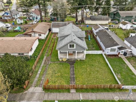 227 Mashell Avenue N Eatonville WA 98328