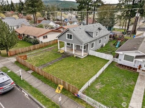 227 Mashell Avenue N Eatonville WA 98328