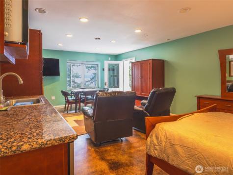 291 Pleasant Harbor Road Brinnon WA 98320