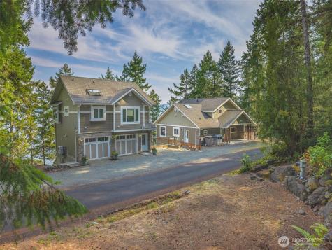 291 Pleasant Harbor Road Brinnon WA 98320