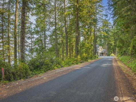 291 Pleasant Harbor Road Brinnon WA 98320