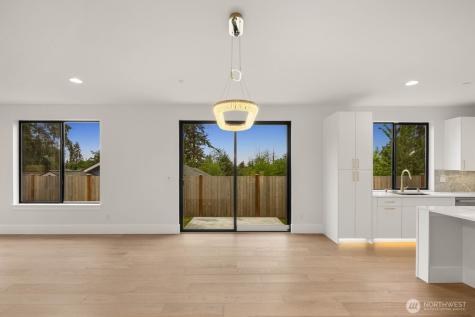 16219 Simonds Road NE Kenmore WA 98028
