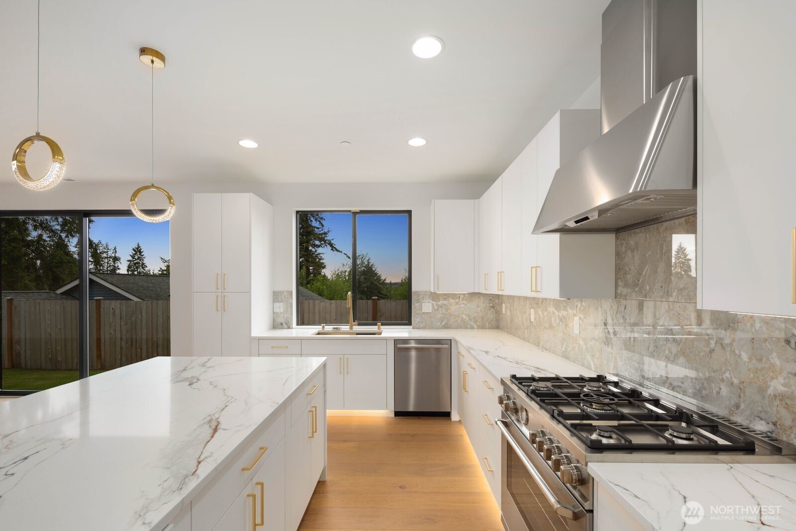 16219 Simonds Road NE Kenmore WA 98028