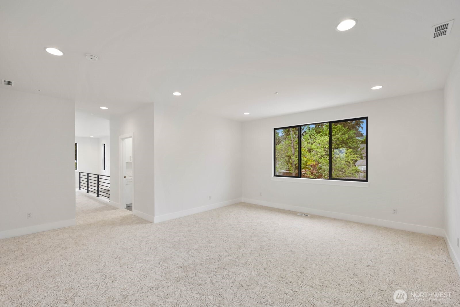 16219 Simonds Road NE Kenmore WA 98028
