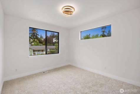16219 Simonds Road NE Kenmore WA 98028