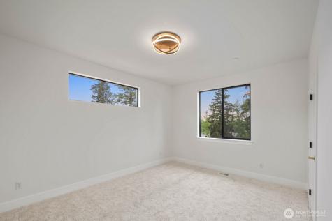 16219 Simonds Road NE Kenmore WA 98028