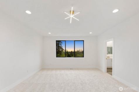 16219 Simonds Road NE Kenmore WA 98028