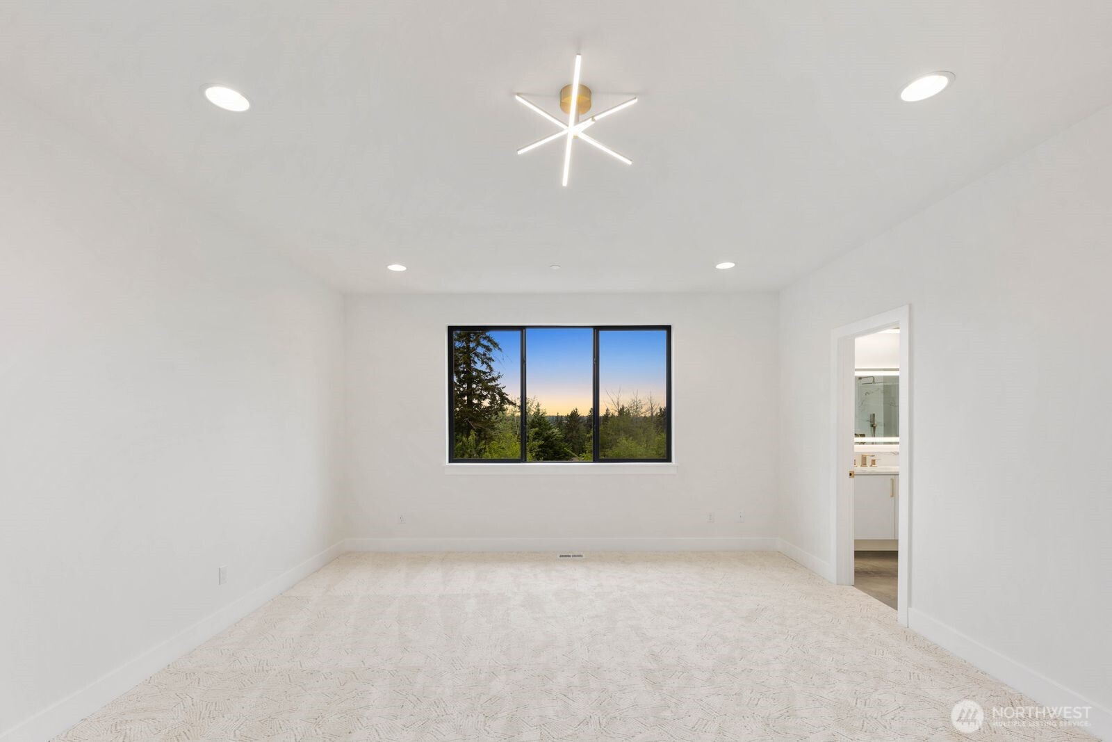 16219 Simonds Road NE Kenmore WA 98028