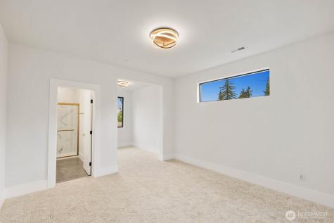 16219 Simonds Road NE Kenmore WA 98028