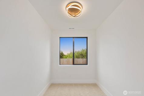 16219 Simonds Road NE Kenmore WA 98028