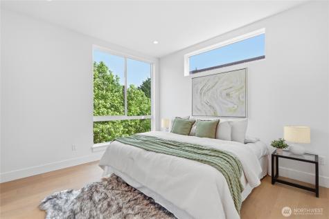 6223 9th Avenue NE Seattle WA 98115